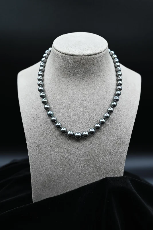 layered chain ladies necklace-Natural Tahitian Pearl Necklace with 18k White Gold Clasp