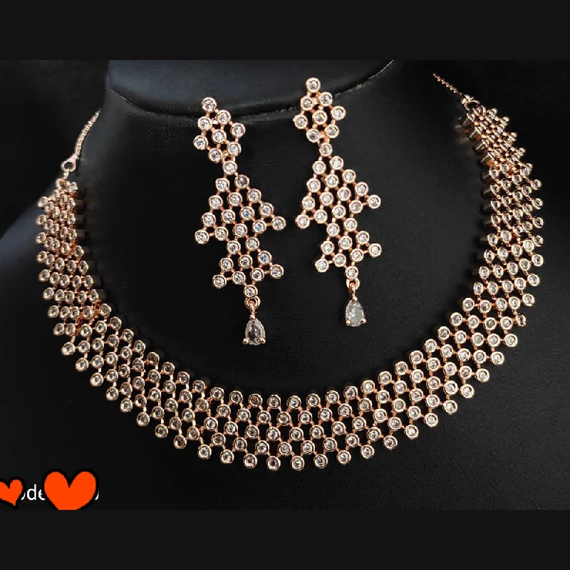 silver ladies necklace-Manisha Jewellery American Diamond Necklace Set