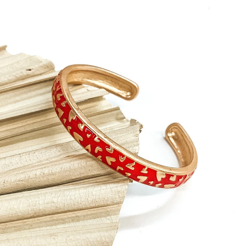 double-layer ladies bracelets & bangles-Gold Tone Outlined Bracelet with Gold Tone Heart Pattern in Red