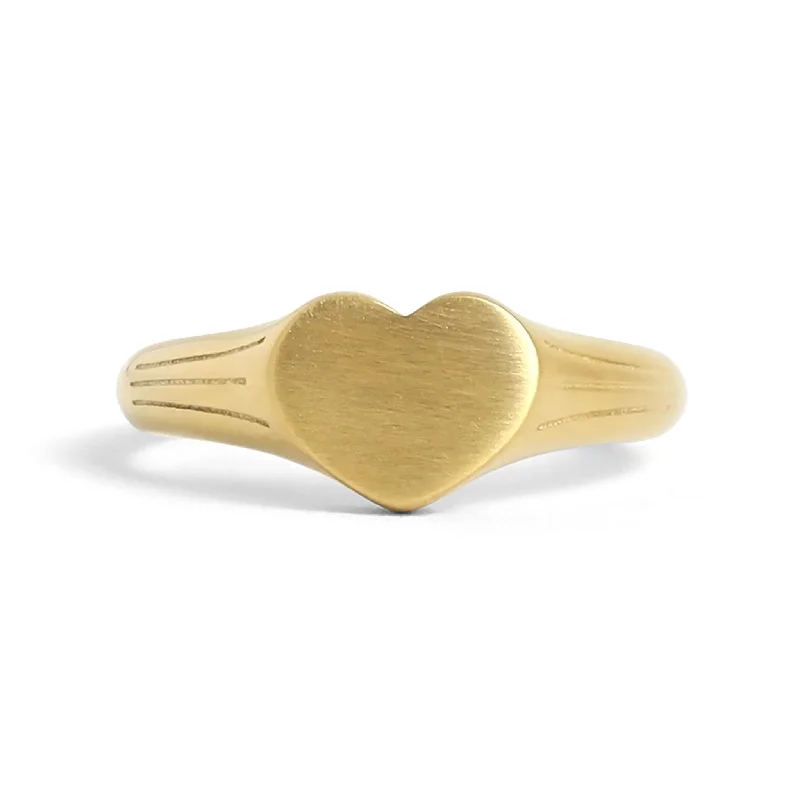 dainty gold ladies ring-18K Gold PVD Stainless Steel Blank Engravable Heart Signet Ring / ESR0004