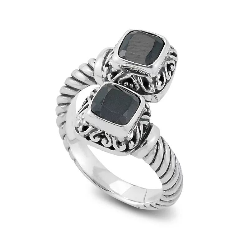 romantic ladies ring-Guntur Ring- Onyx