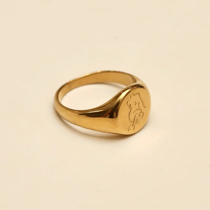 boho style ladies ring-silhouette engraved Signet Ring