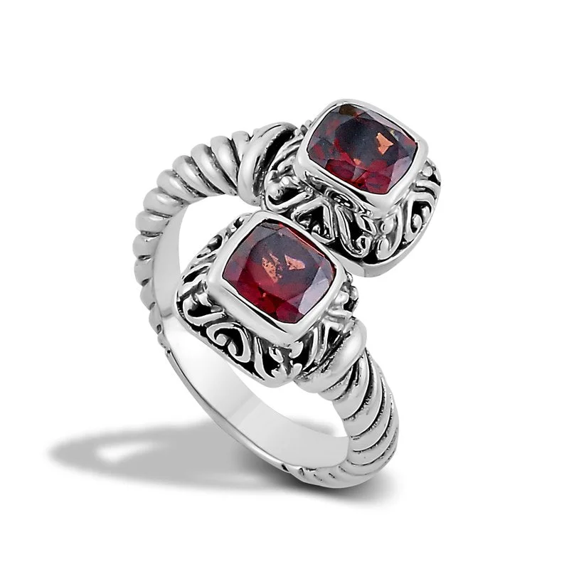 delicate ladies ring-Guntur Ring- Garnet