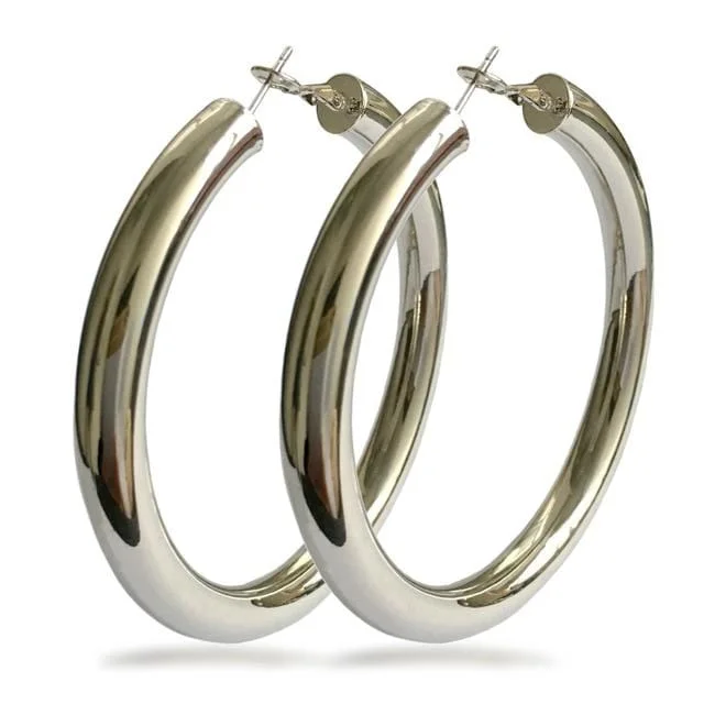 adjustable ladies earrings-Silver Huggie Hoop Earrings