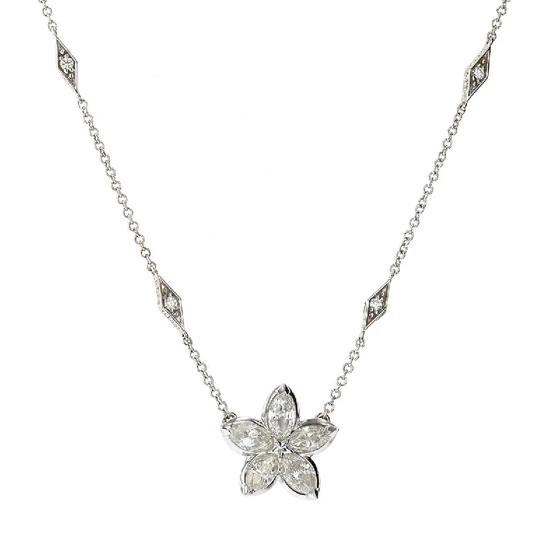 luxury designer brand ladies necklace-Marquise Diamond Star Pendant Necklace