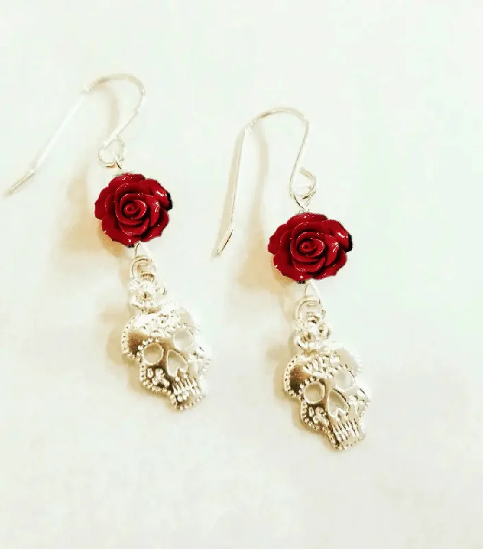 romantic love ladies earrings-Vida Skull Mini Rose Earrings