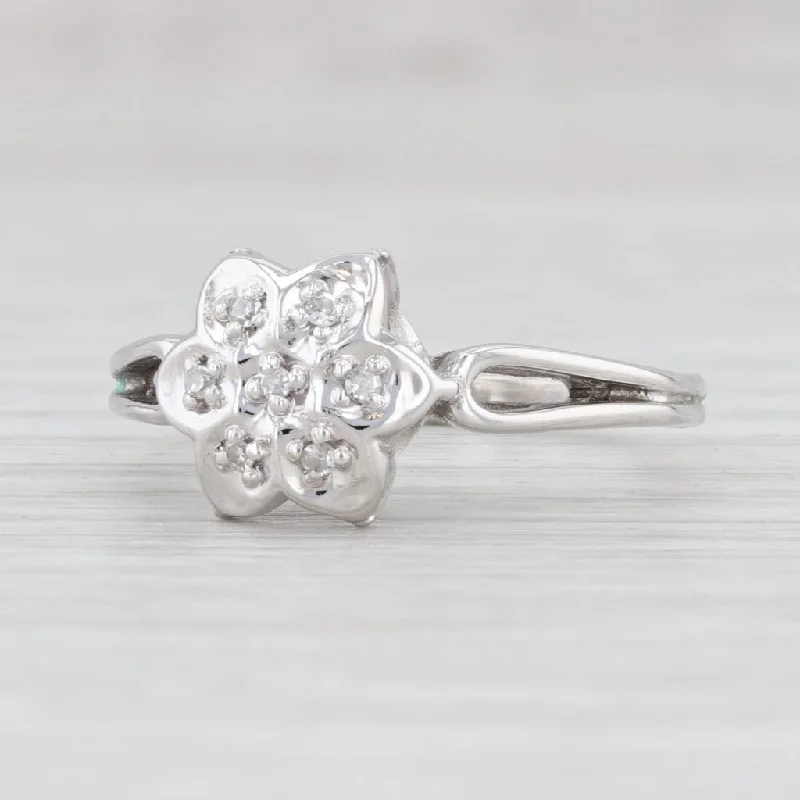 heirloom style ladies engagement rings-0.20ctw Diamond Flower Ring 10k White Gold Size 7 Floral Engagement