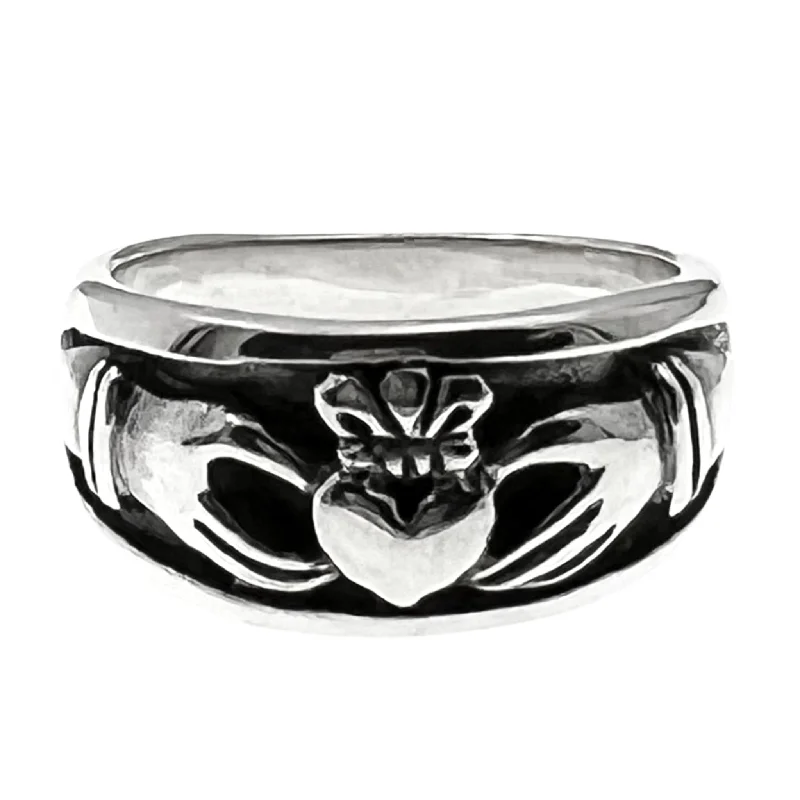 wedding band ladies ring-Sterling Silver Celtic Claddagh Ring / SSR0082