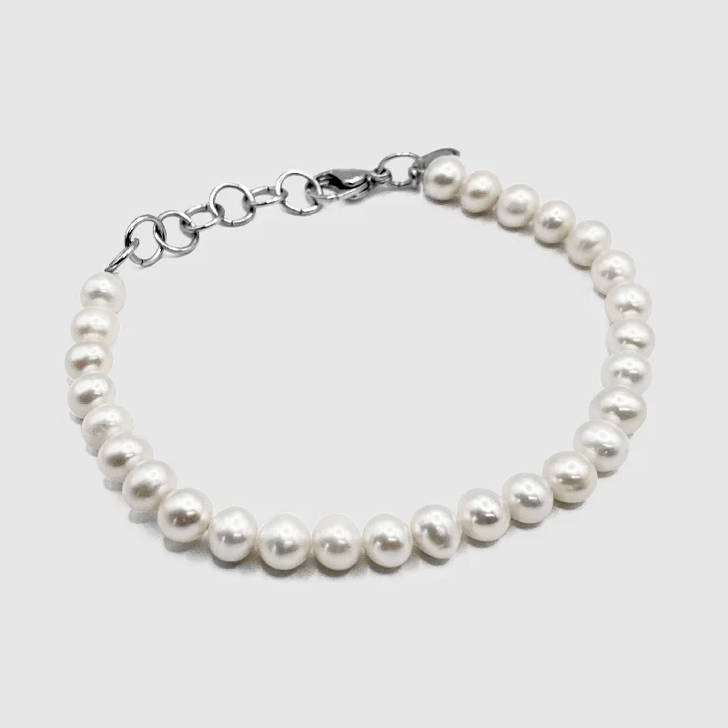 three-layer chain ladies bracelets & bangles-Rounded Real Pearl Bracelet (Silver)