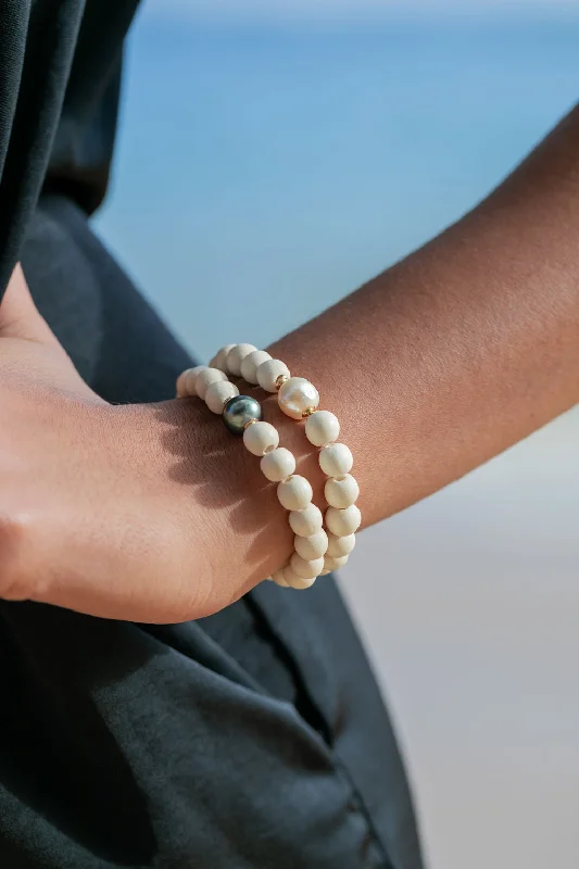 modern bar ladies bracelets & bangles-Stretchy Tahitian Pearl Light Wood Bracelet - Lani